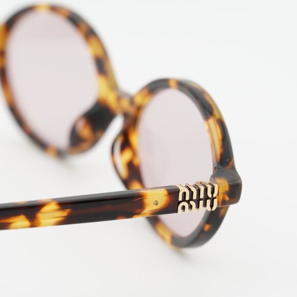 Miu Miu MU04ZS 14L4I0 Sunglasses Honey Havana Oval Frame, Pink Lenses main image 7